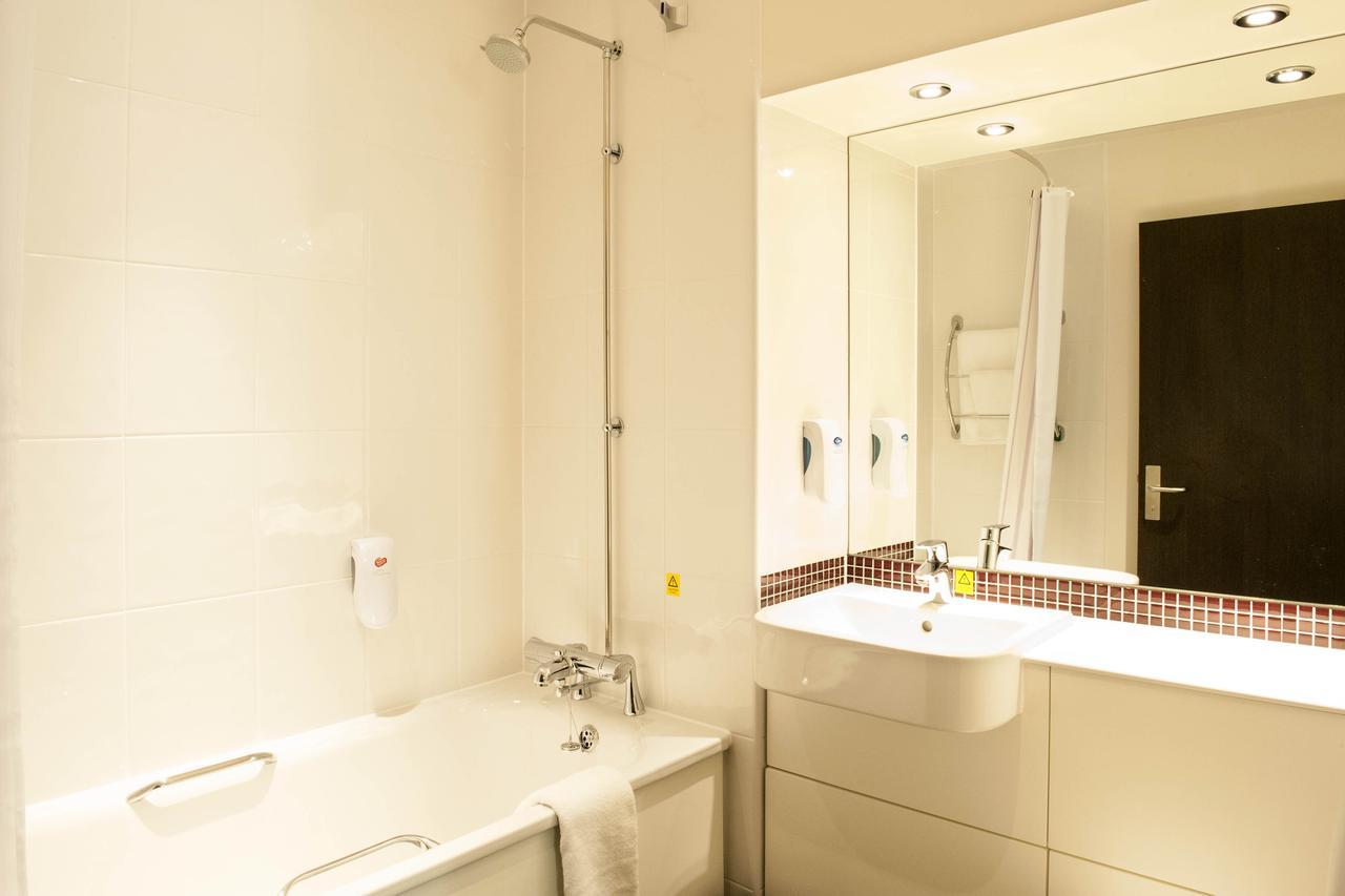 Premier Inn Glasgow Pacific Quay Cameră foto